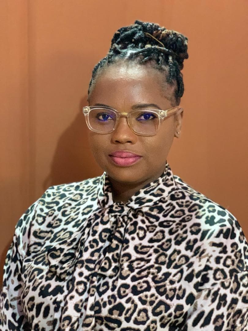 Dr Faith I. Barilera - Professional Headshot